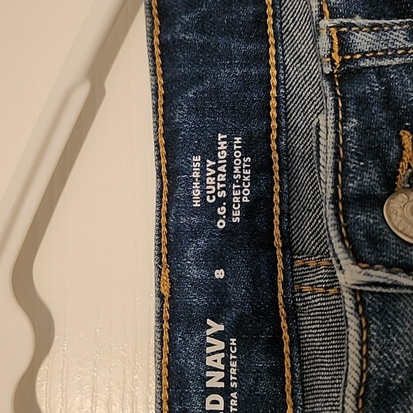 Old Navy jeans - Picture 4 of 5